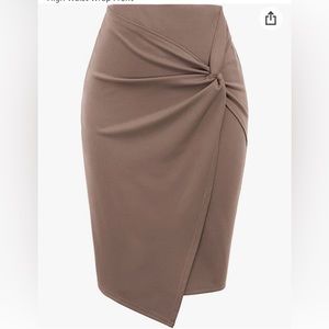 NWT, gorgeous Kate Kasin skirt (good for work/office!)